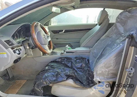 2012 Mercedes-Benz E 350 z USA, uszkodzony, nr VIN WDDKJ5KB4CF132980